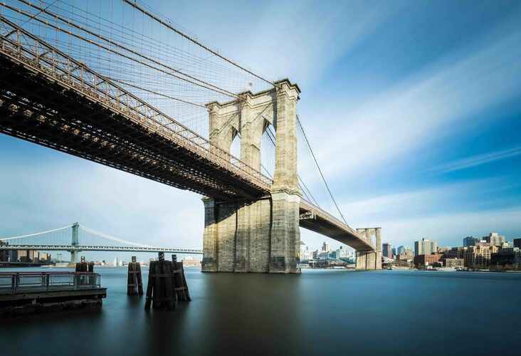 full view of the brooklyn bridge